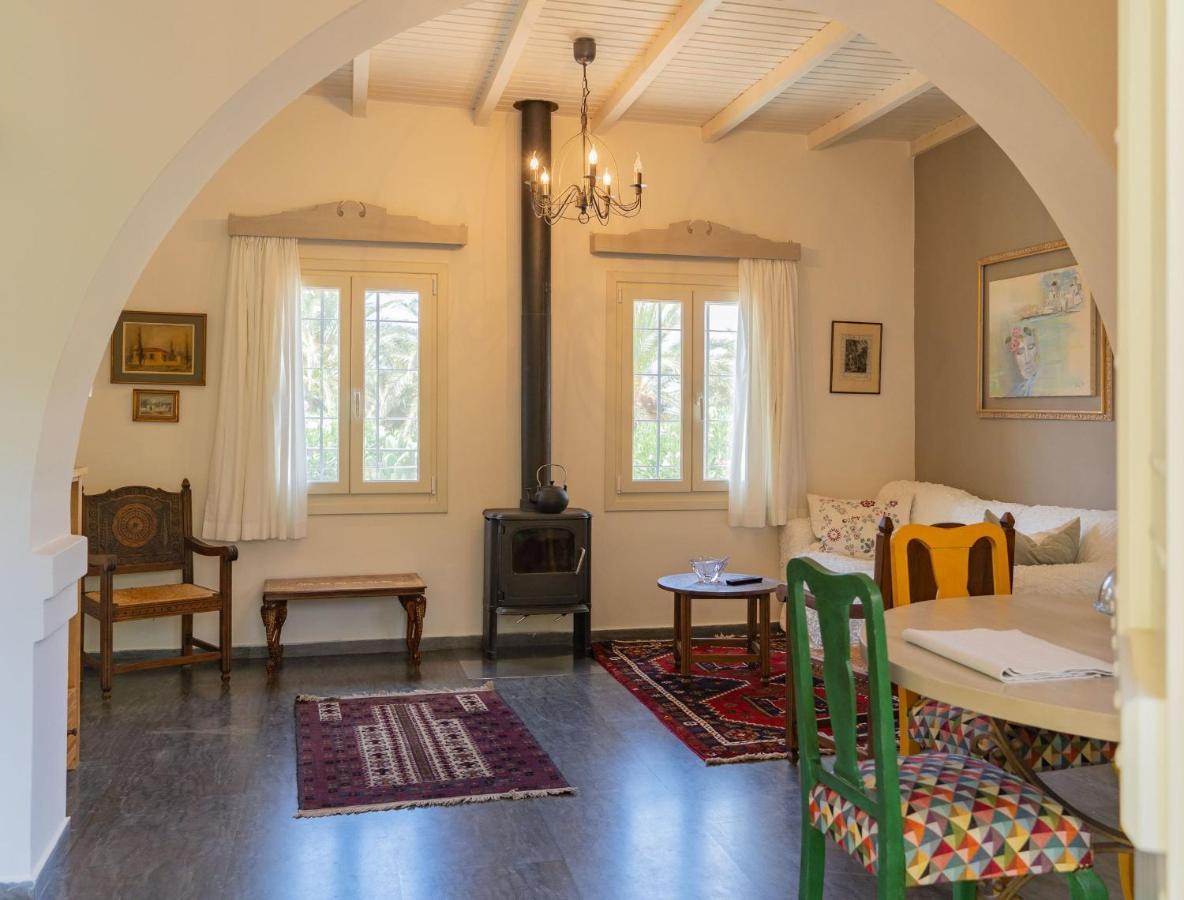 Bougainvillea House In Crete Сітія Екстер'єр фото