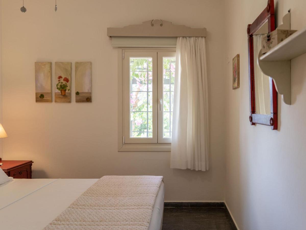 Bougainvillea House In Crete Сітія Екстер'єр фото