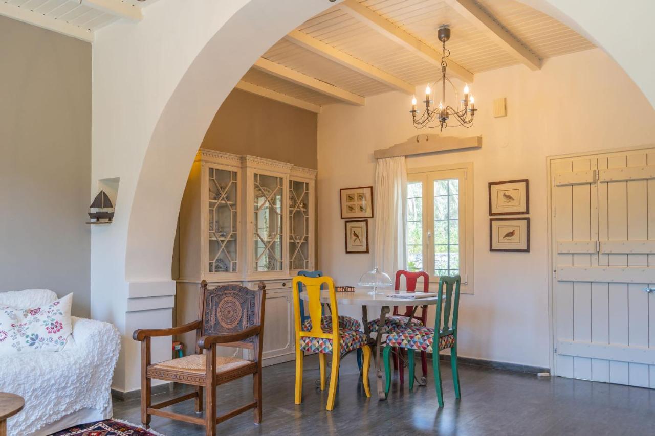 Bougainvillea House In Crete Сітія Екстер'єр фото